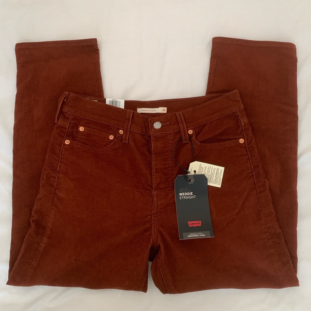 NWT Levi's Wedgie Straight Corduroy Pants Rust Orange 28x26 - Picture 3 of 14